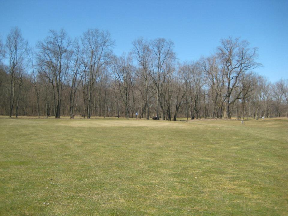 Arnolds Golf Course Perklee