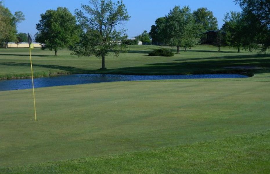 Pleasantville Golf & Country Club Perklee