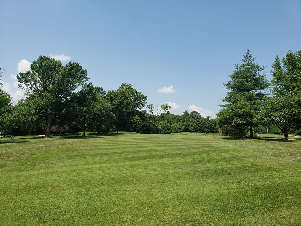 Cloverleaf Golf Course Perklee