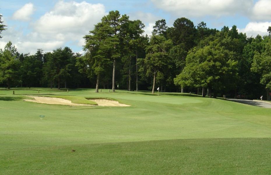 Oak Hollow Golf Course Perklee